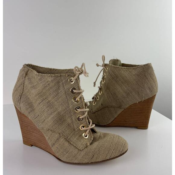 Stuart Weitzman Raffia Wood Heel Lace Up Wedge Heel Ankle Booties Size 8 - Picture 2 of 7